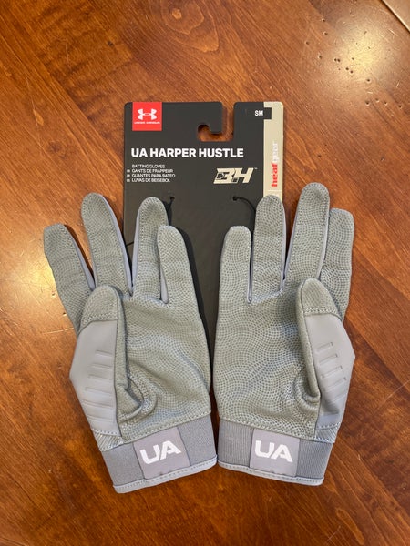 UNDER ARMOUR UA HARPER HUSTLE YOUTH BASEBALL BATTING GLOVES 1318093-100  MSRP $30