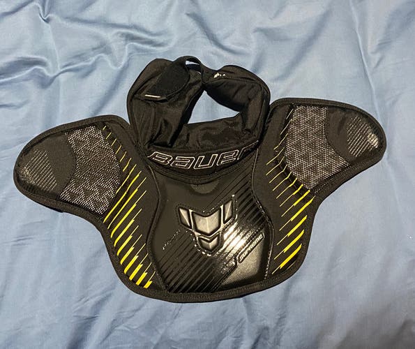 Bauer goalie neck guard