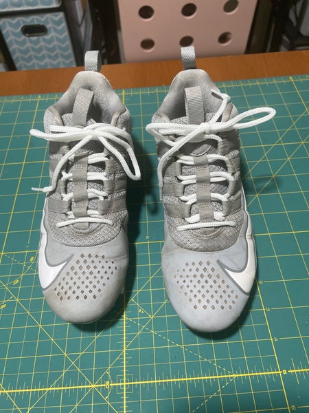 Nike lacrosse cleats size 4Y