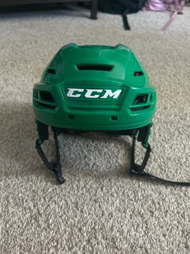 Used Once Medium CCM Tacks 710 Helmet