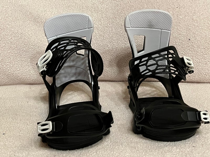 Burton Freestyle Re:Flex Snowboard Bindings - 2022/23 BLACK (USED ONLY ONE TIME)