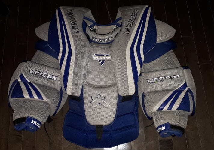 Used Senior Medium Vaughn Ventus SLR Pro Goalie Chest Protector