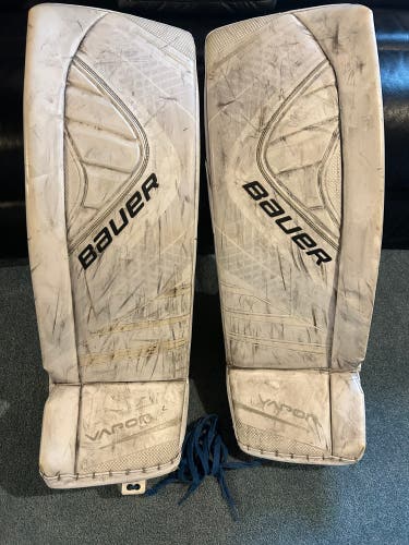 35" Bauer  Vapor X900 Goalie Leg Pads