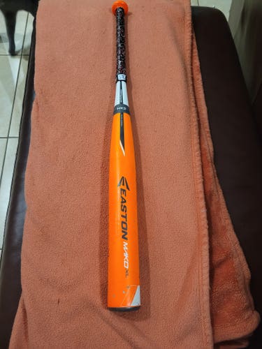 Used 2015 Easton Composite Mako Bat (-10) 20 oz 30"