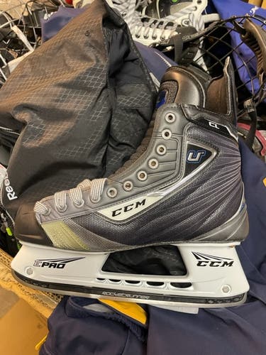 Senior New CCM U+ Crazy Light Hockey Skates Regular Width Pro Stock Size 10D