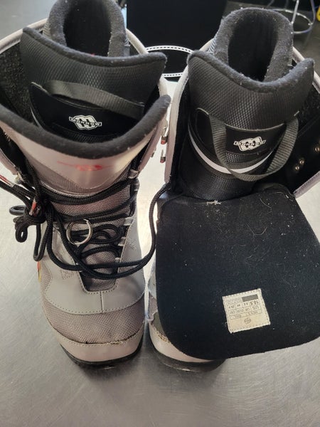 used snowboard boots 10.5