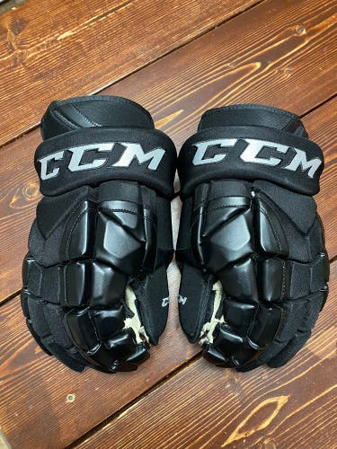 CCM 15" Pro Stock HGP14 Gloves
