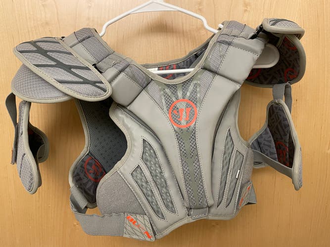 Used Medium Warrior Burn Hitlyte Shoulder Pads