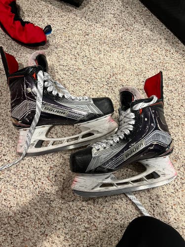 Used Bauer Regular Width Size 8.5 Vapor 1X Hockey Skates