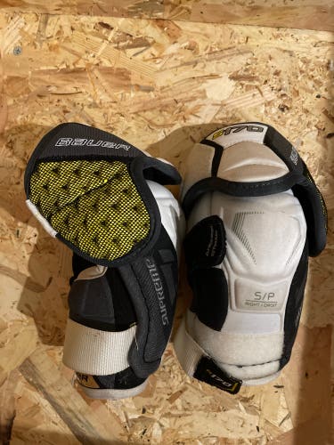 Small Bauer Supreme S170 Elbow Pads