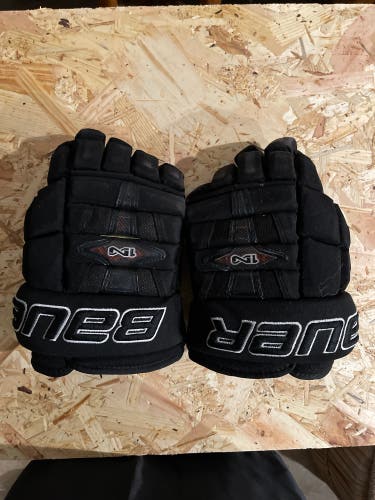 Bauer 13" Pro Stock Nexus 1N Gloves