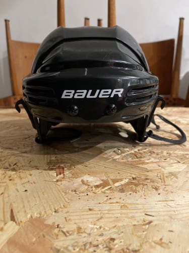Used Small Bauer Re-Akt Helmet