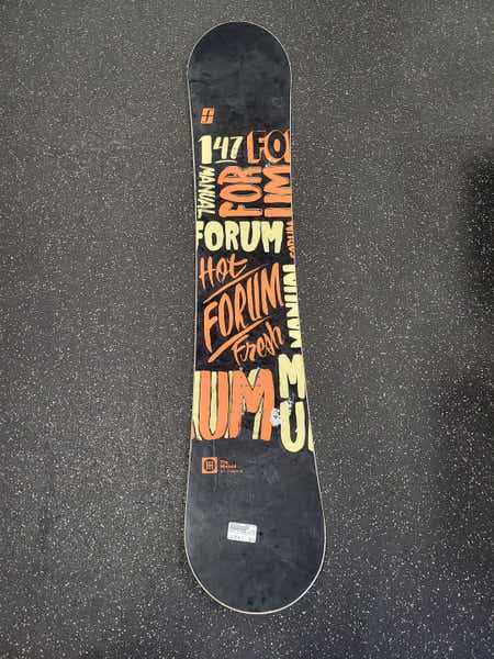 Used Burton The Manual Chillydog 147 Cm Men's Snowboards