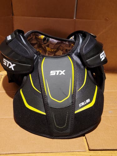 Used Medium STX Stallion 200 Shoulder Pads