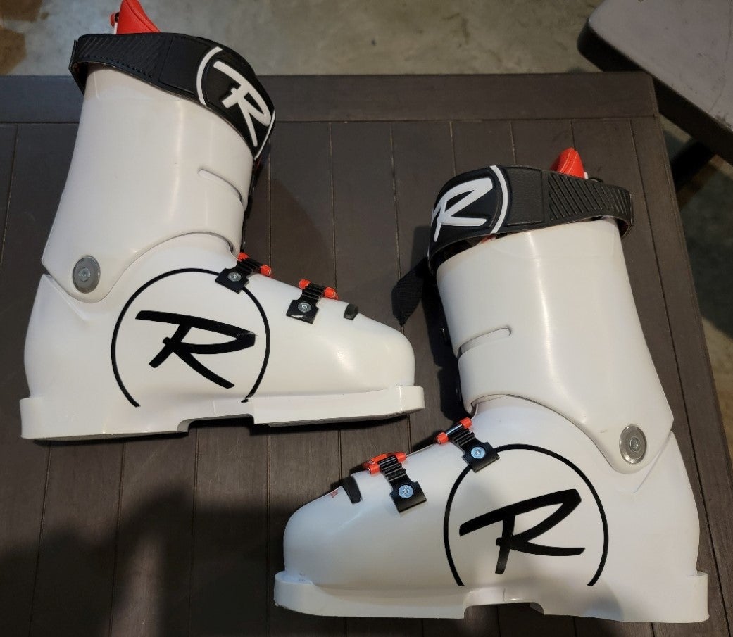 Ski Boots New Rossignol Hero World Cup SI ZJ Size 26.5 | SidelineSwap