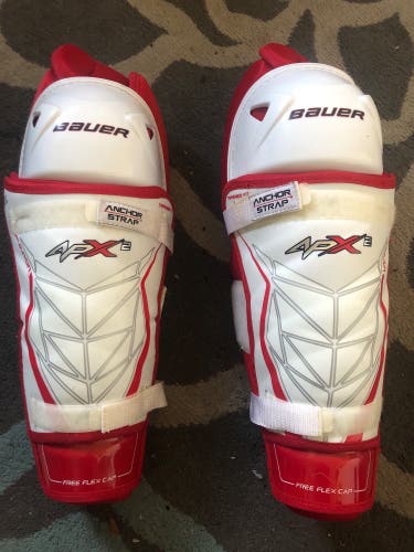 Unused Bauer Vapor APX2 14” Shin Pads