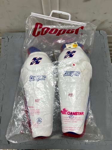 New Vintage Cooper Hockey Shin Pads SG 650 14"