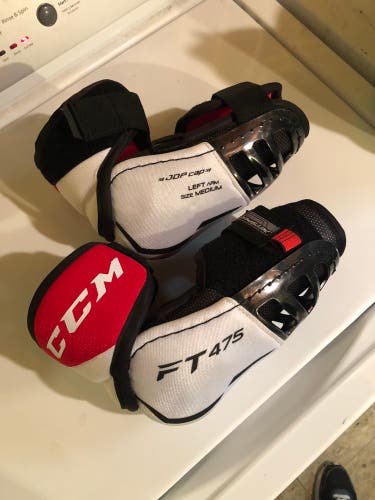 Used Medium CCM  JetSpeed FT475 Elbow Pads