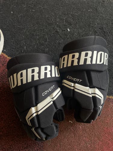 Warrior jr qre 5 hockey gloves size 10