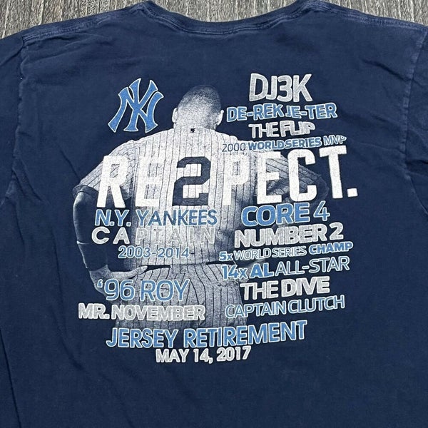 DEREK JETER NEW YORK YANKEES CAPTAIN T-SHIRT SIZE Large. New 