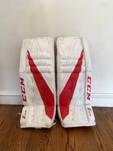 Used 31" CCM Extreme Flex E4.9 Goalie Leg Pads
