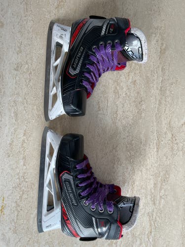 Used Bauer Regular Width Size 3 Vapor X2.7 Hockey Goalie Skates