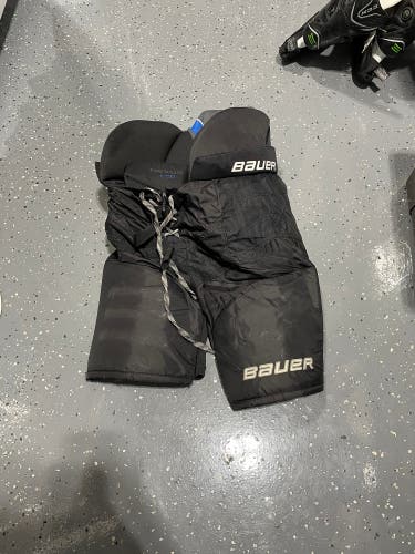 Bauer Nexus 600 Hockey Pants Senior Small