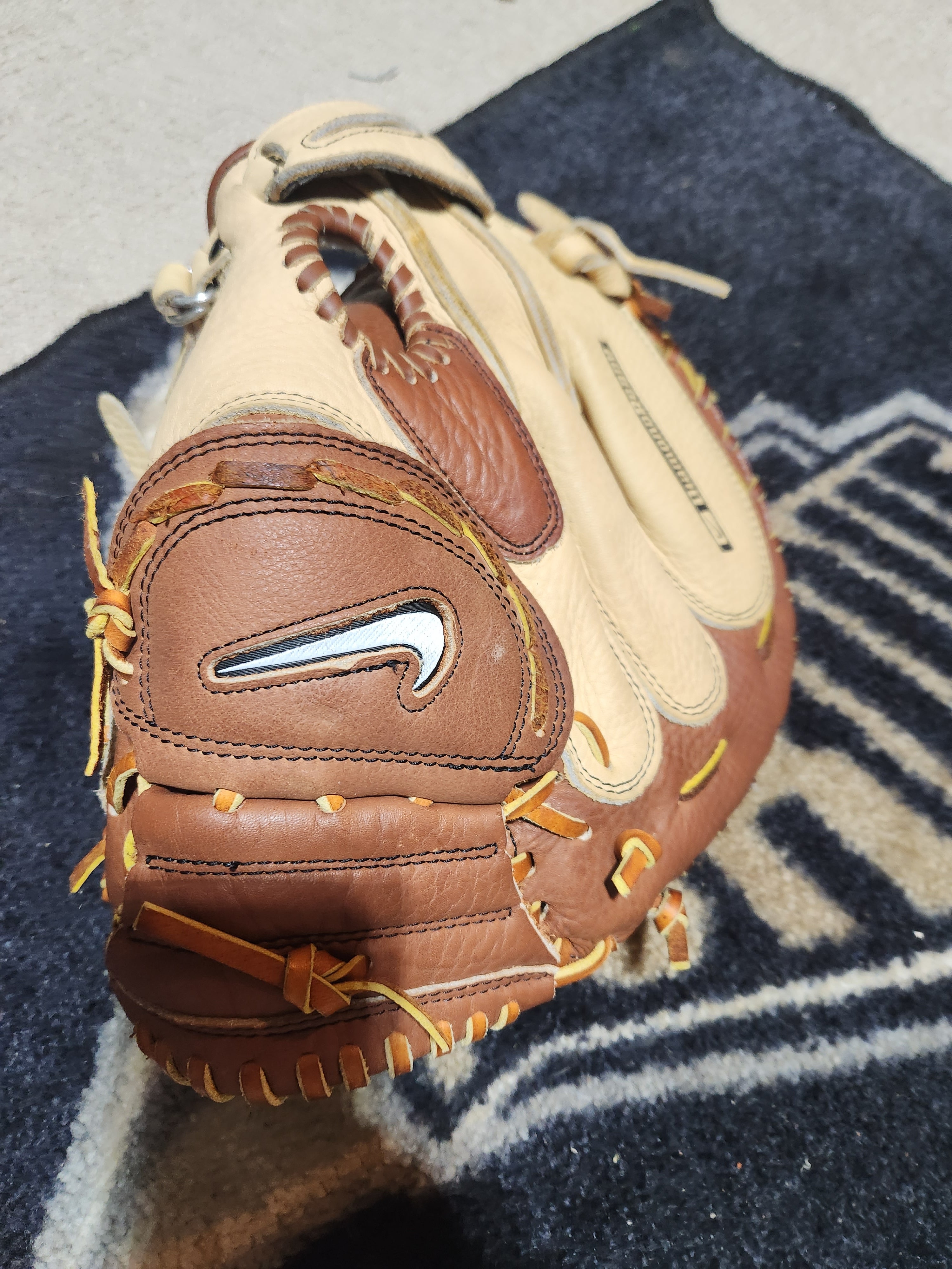 NIKE Signature Model Joh09 Baseball Catcher's Mitt Glove