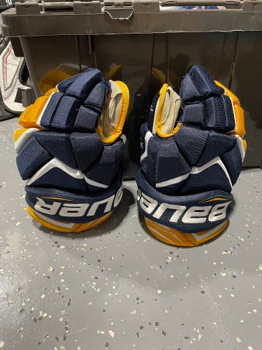 Used Bauer Vapor X850 Pro Gloves 13”
