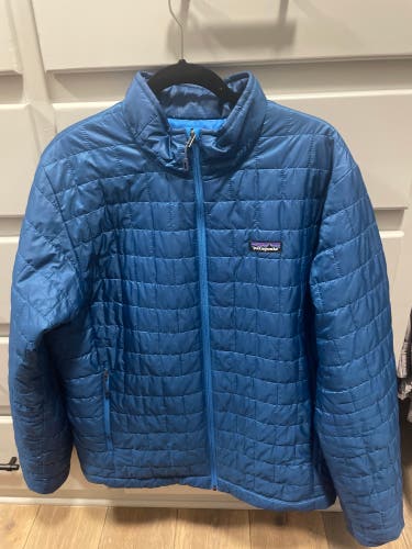 Patagonia mens Nano puff jacket