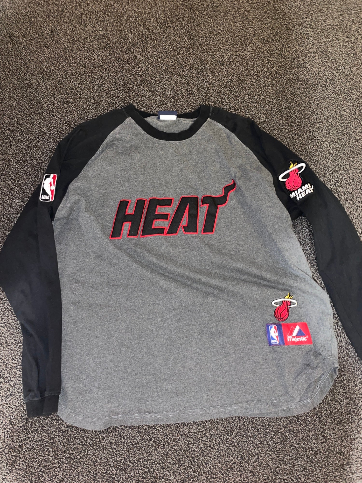 Vintage Miami Heat T Shirt Size S Black Mens Short Sleeve Crew
