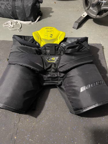 Used XL Bauer  Supreme 2S Pro Hockey Goalie Pants