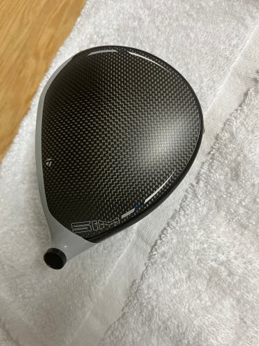 Men's Right Handed 9 Loft SIM Driver