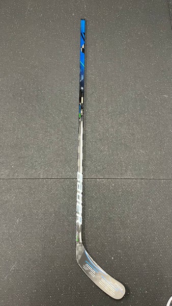 New Left Hand P92M Nexus Geo Hockey Stick