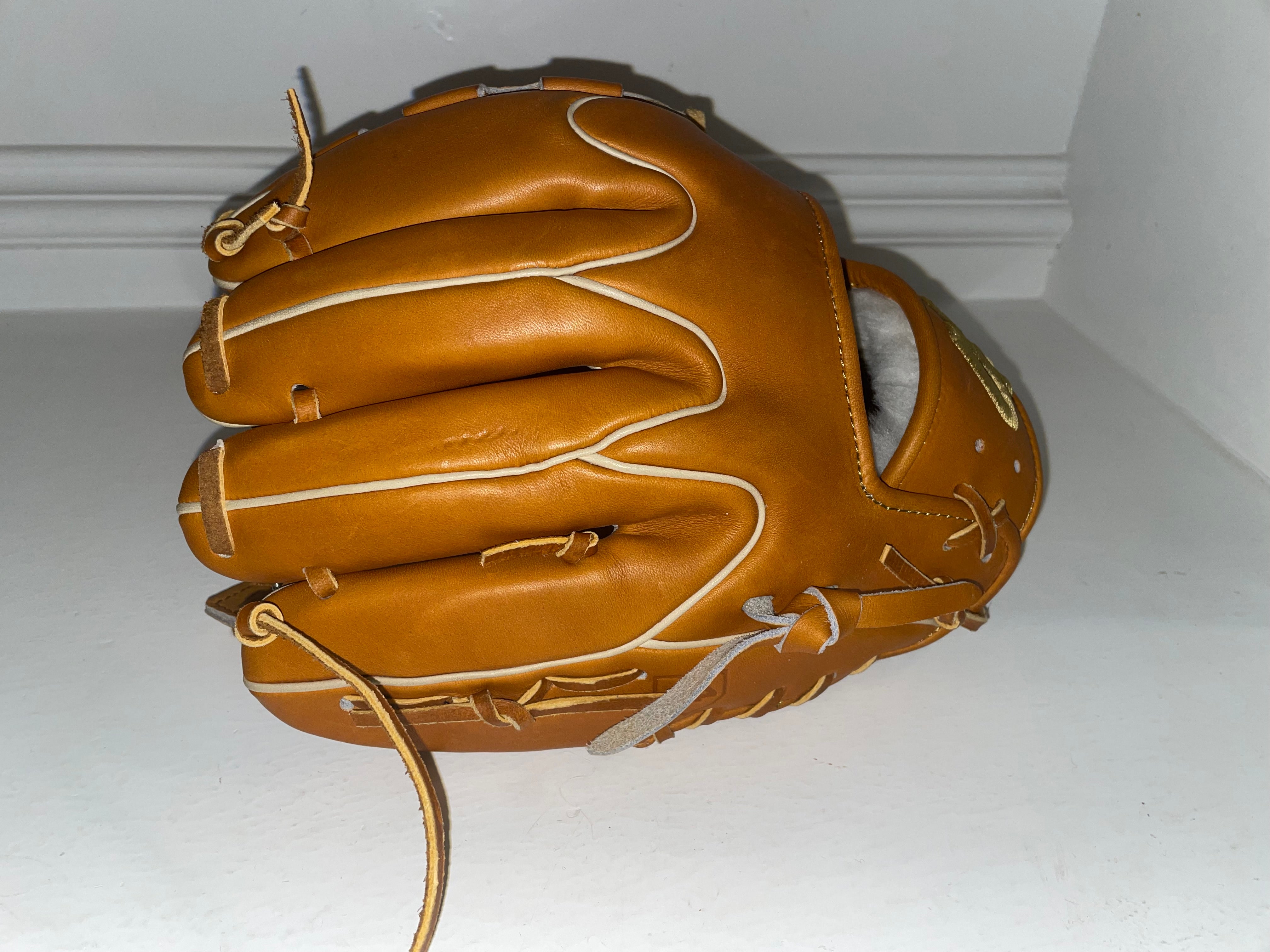 12.5 Professional 44 Baseball Glove Custom Kip Leather Baseball