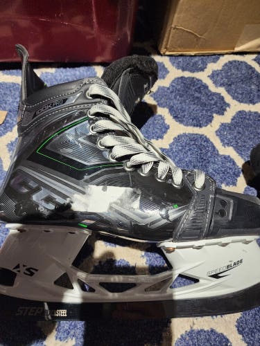 Senior Used CCM RibCor 100k Pro Hockey Skates Regular Width Size 8.5