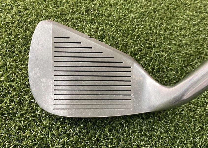 Tommy Aaron Oversize Pitching Wedge / RH / Extra Stiff Graphite