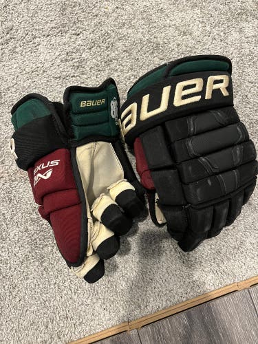Arizona Coyotes Kachina Bauer Pro Stock Nexus 2N Gloves