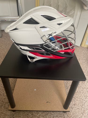 Cascade XRS White Helmet