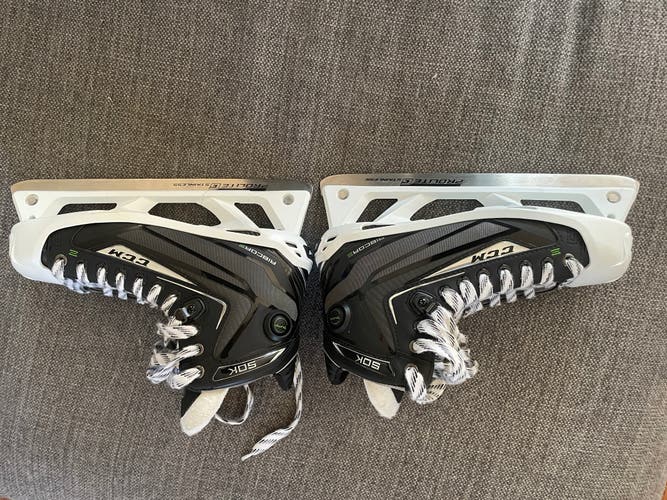 New CCM Regular Width  Size 8.5 Ribcor 50K Hockey Goalie Skates