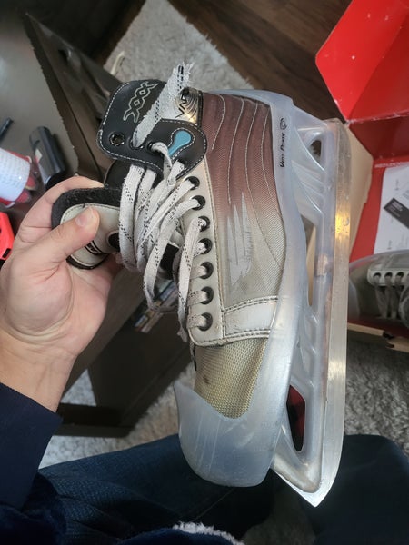 Senior Used Bauer Vapor xxx Hockey Goalie Skates Regular Width Size 11