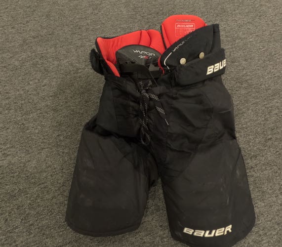 Senior Used Medium Bauer Vapor APX2 Hockey Pants