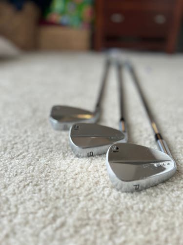 Taylormade P7MB 8,9,PW
