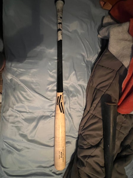 Chandler Pro Issue Wood Bat | SidelineSwap