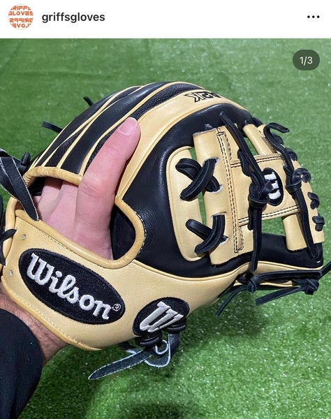 Wilson RHT 1788 A2K 11.25” Superskin Baseball Glove