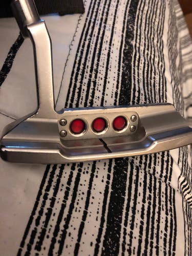 Titleist Scotty Cameron newport 2