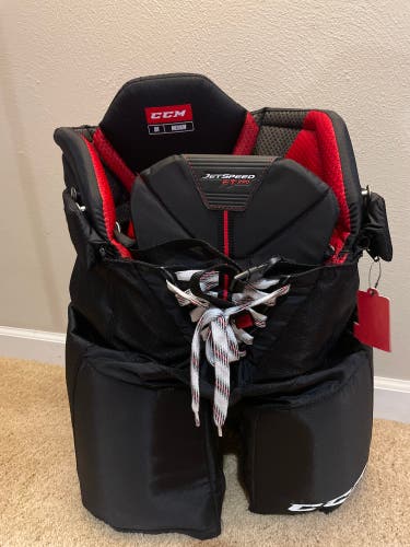 New Senior Medium CCM JetSpeed FT390 Hockey Pants