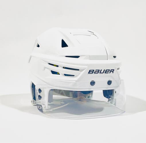 Medium Bauer ReAkt 150 Helmet w/ Oakley Visor - NHL Pro Stock - Minnesota Wild