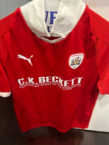 Barnsley soccer jersey + Vintage England Jersey