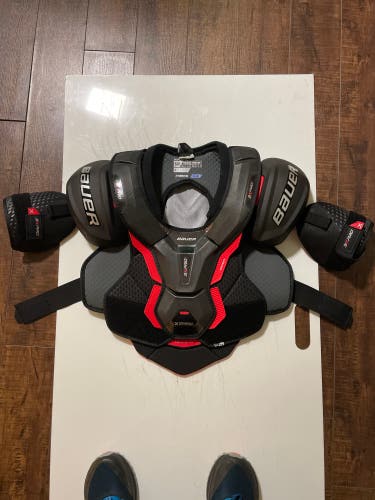 Bauer 3x Pro Shoulder Pads